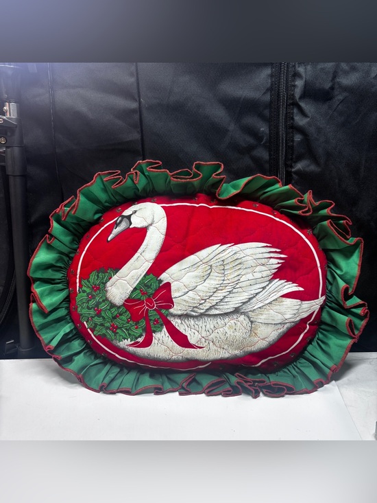Other - Vintage Christmas Swan Holly Wreath Toss Pillow Seasonal Grandma core Country